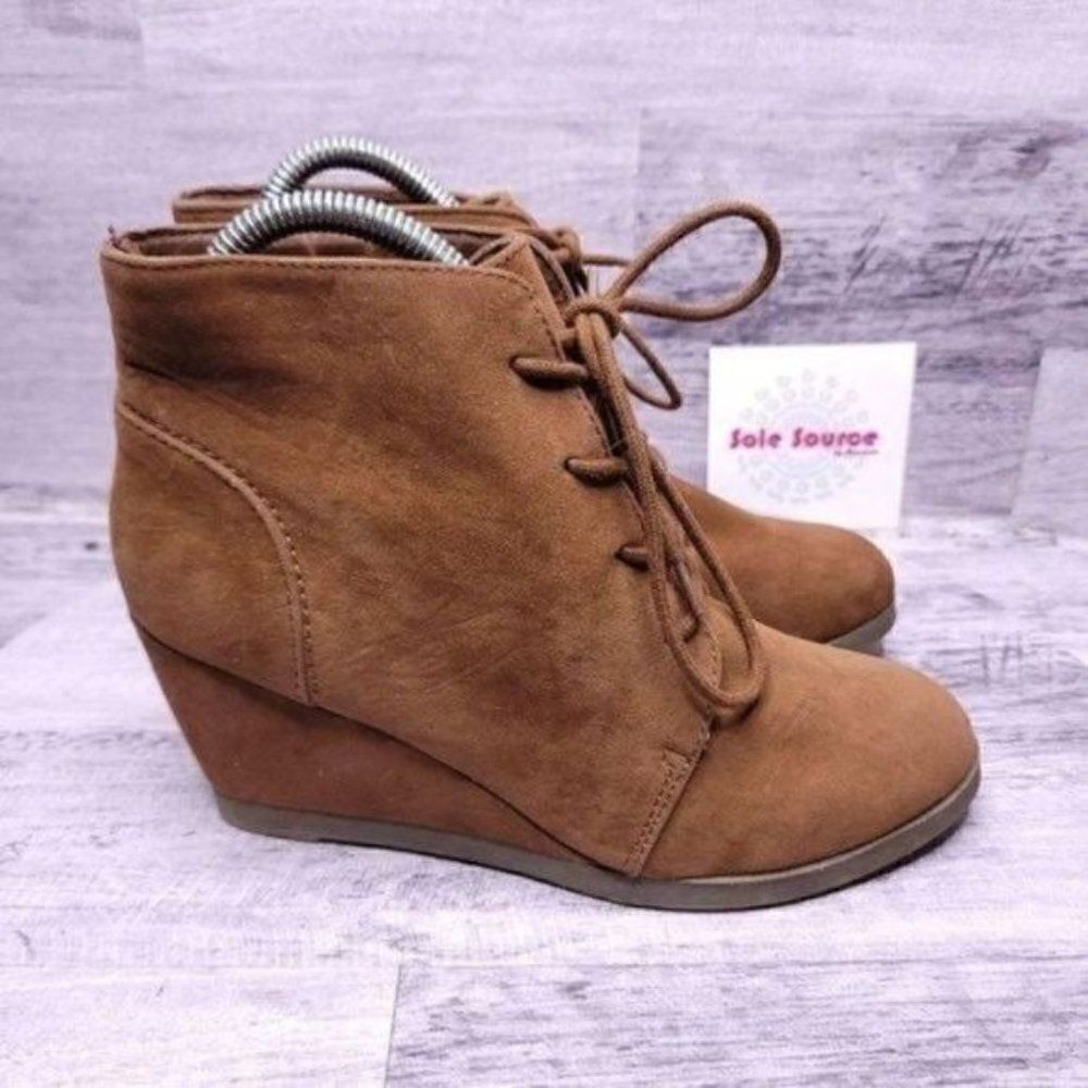 Steve Madden Madden Girl Dallyy Lace Up Wedge Ankle Boot Brown Women's sz 6